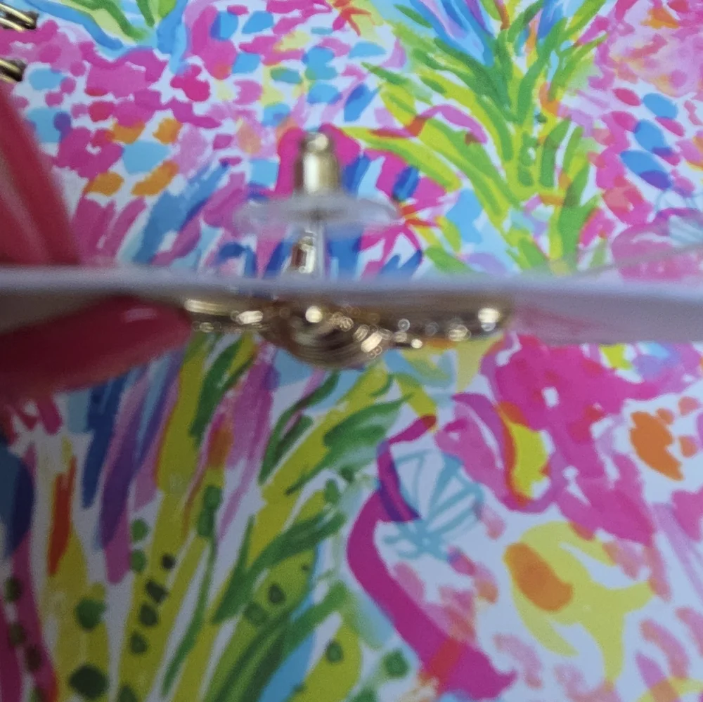Lilly Pulitzer Bee Earrings Rhinestone And Gold Metallic Pierced NEW - Picture 2 of 3